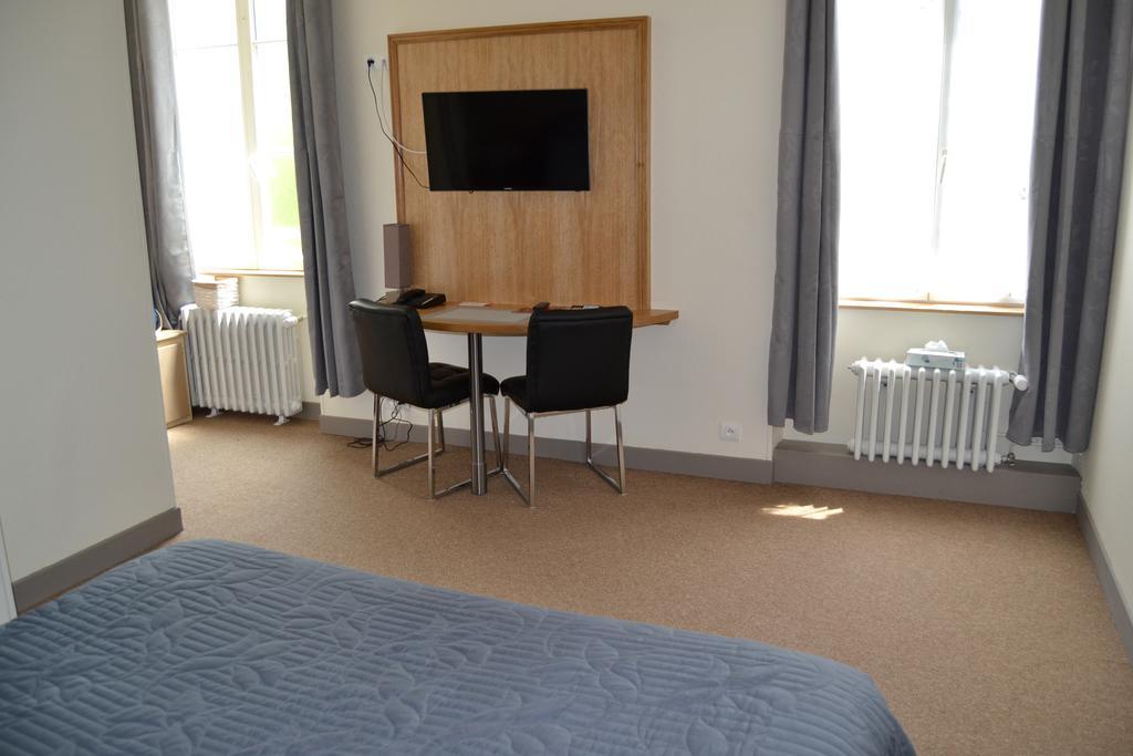 Hostellerie De La Poste Clamecy  Room photo